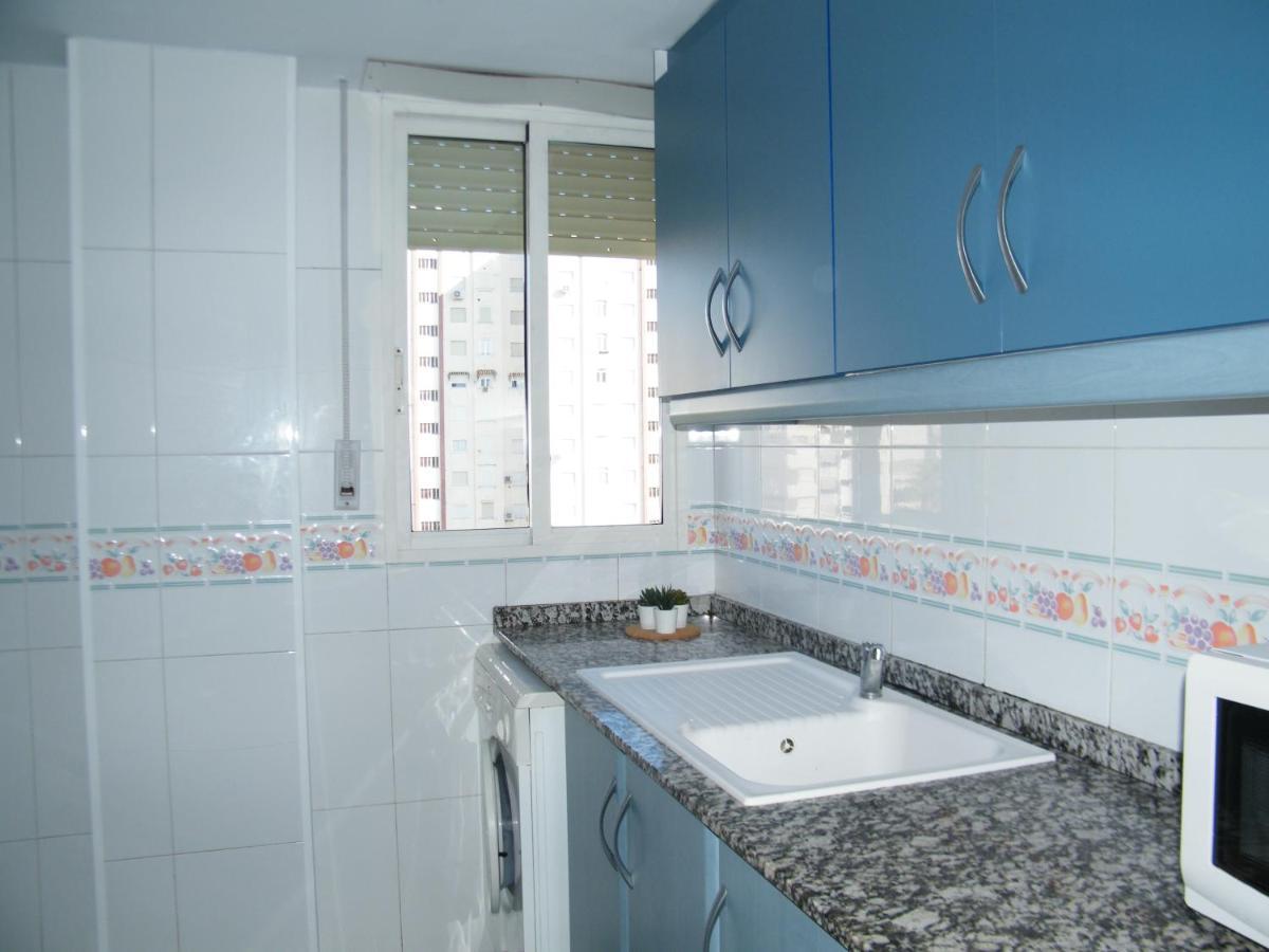 Apartamento Palmeras Ii, Mnostrum Playa De Gandia Exclusivo Familias المظهر الخارجي الصورة