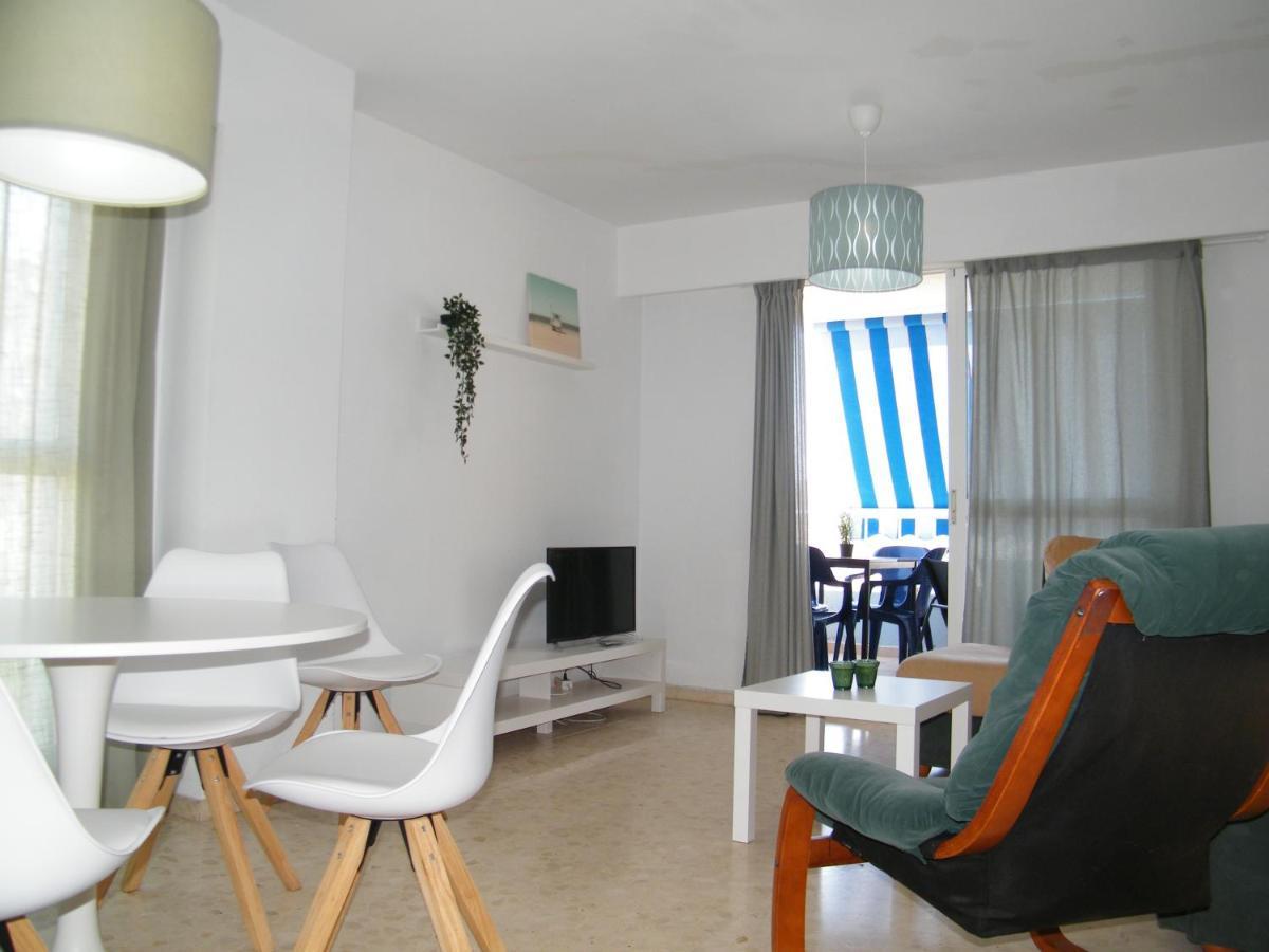 Apartamento Palmeras Ii, Mnostrum Playa De Gandia Exclusivo Familias المظهر الخارجي الصورة